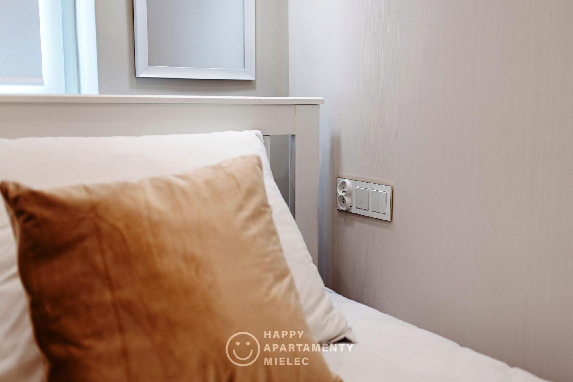 Happy Gold - Apartamentyhappy Pl Mielec Exterior foto